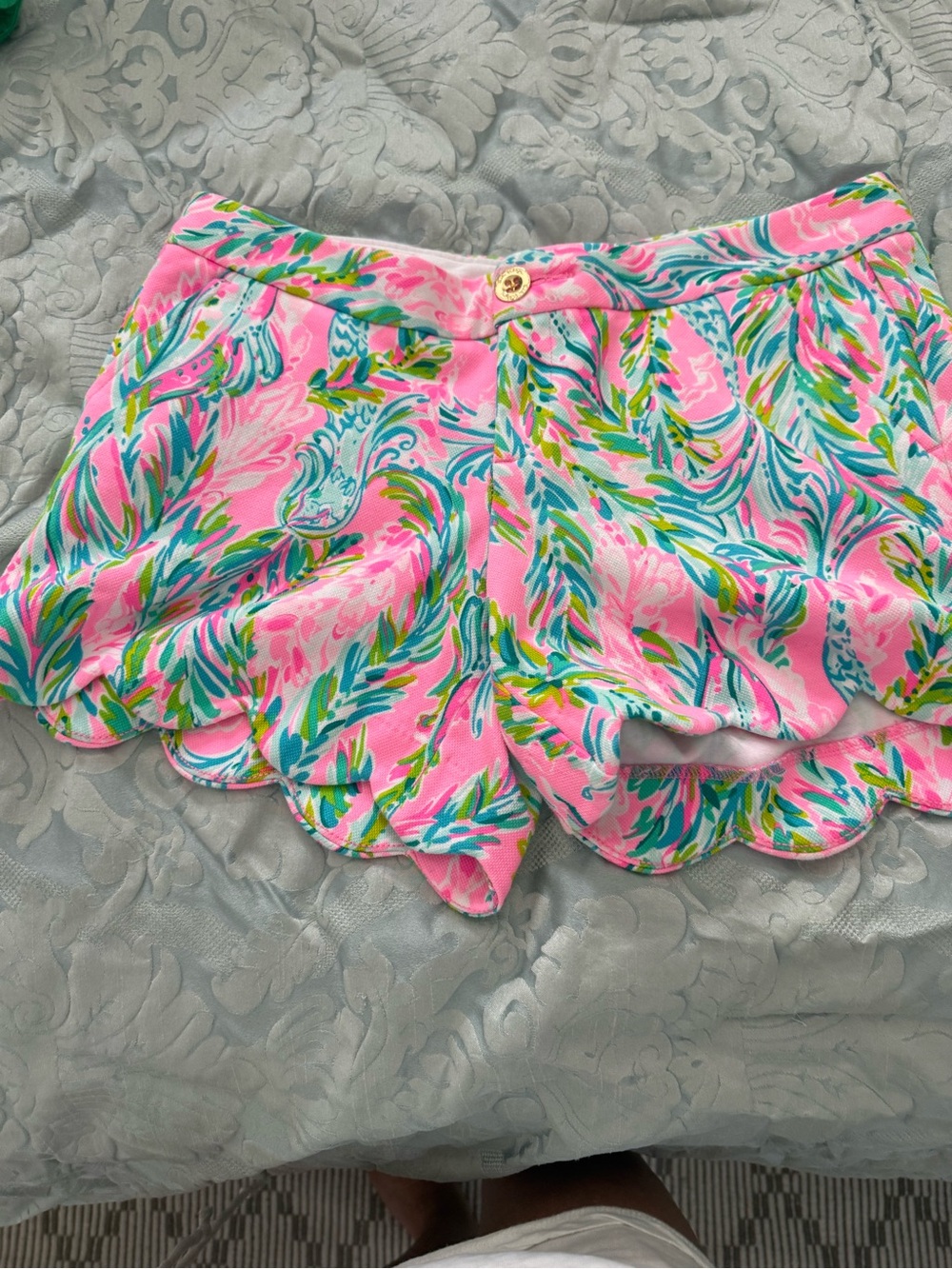 Lilly Pulitzer Pink Multicolor Scallop Hem Shorts